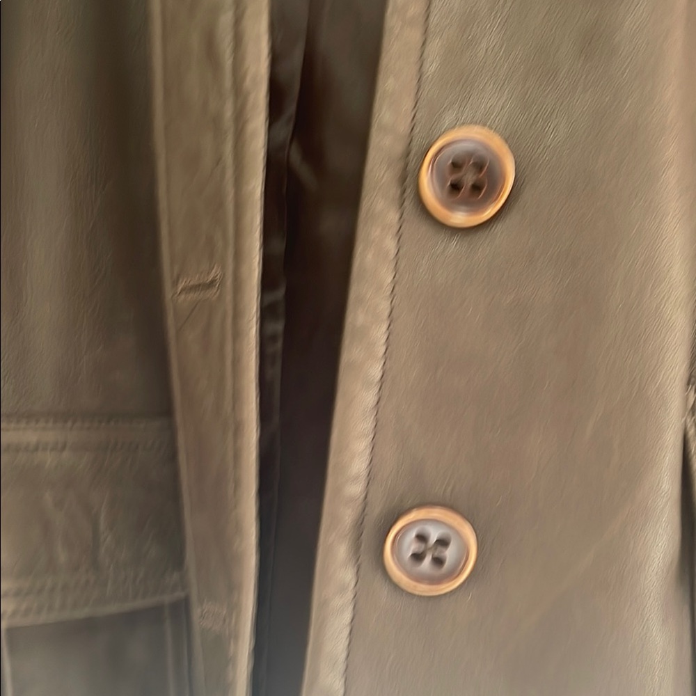 J. Jill Brown Lightweight Leathet Barn Jacket. Size LP. - Picture 3 of 6